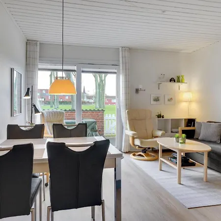 Elevus - 10m From The Sea By Interhome